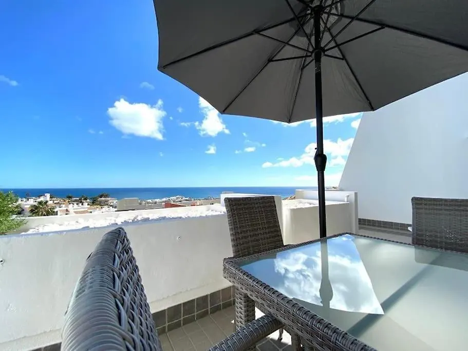 Beach Apartment - Amazing Ocean View Lagos