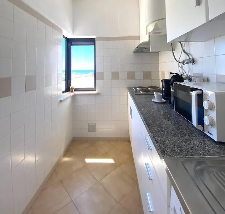 Beach Apartment - Amazing Ocean View Lagos